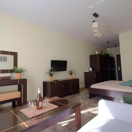 Prywatny W Kompleksie Hotelowym Przy Ul Kosciuszki 16 Kolberg